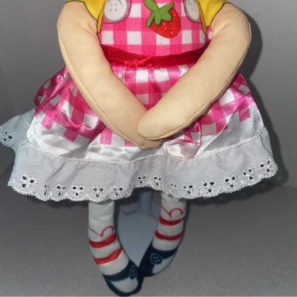 Flip Zee Girls Two-in-One Reversible Zana Very Berry Strawberry‎ Plush toy doll* - Picture 11 of 16